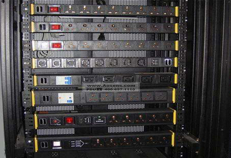 通信設備用電源分配單元（PDU)